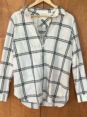 Ann Taylor Loft Softened Button Down Blouse Size L